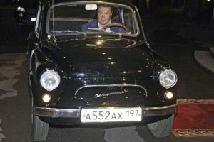 Чому не їде державна машина?