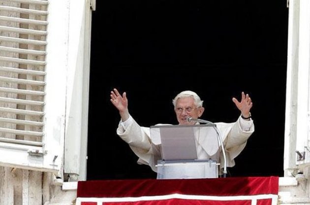 Папа римський Бенедикт XVI виступив зі своєю останньою промовою