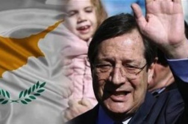 Президент Кіпру звинуватив ЄС в експерименті над країною
