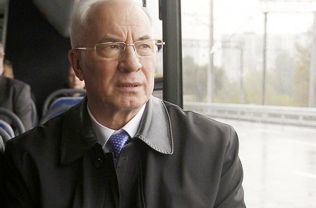 Микола Азаров