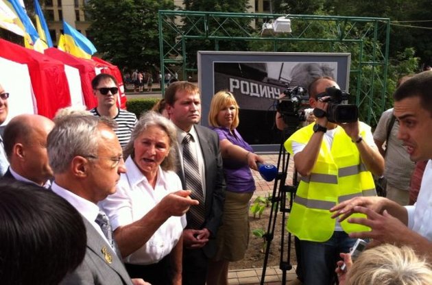 Сергій Богачов (ліворуч)