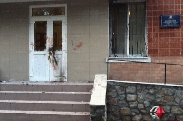 Заворушення у Миколаївській області: жителі Врадіївки розгромили райвідділ міліції