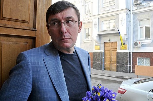 Луценко вважає, що суд може відпустити Тимошенко вже за три дні