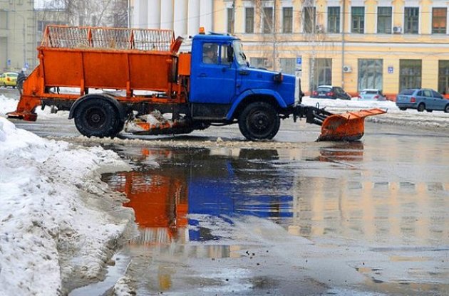 Погода в Україні погіршиться, в Києві у вівторок мокрий сніг