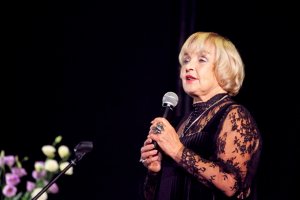 Роговцева, Недашківська, Богданович закликали російських діячів культури не допустити війни