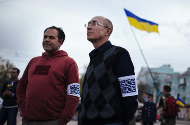 ОБСЄ спростувала звільнення чотирьох спостерігачів у Донецьку