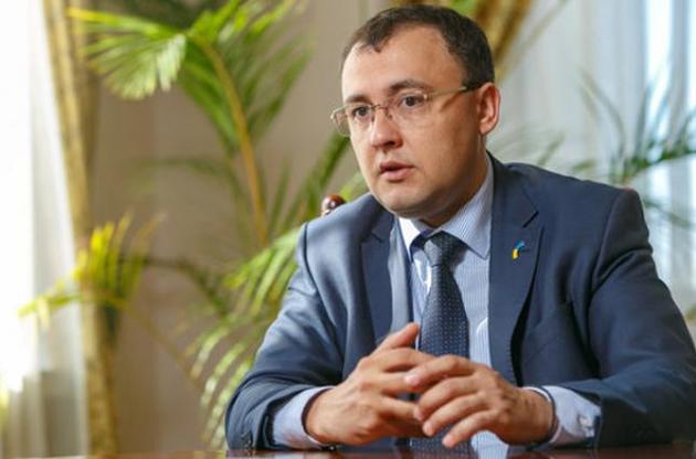 МИД: Опция ввода миротворцев в Донбасс остается актуальной