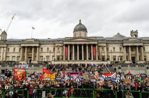 Протесты в Иране не утихают