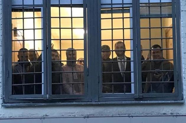 З початку року також затримали трьох жінок