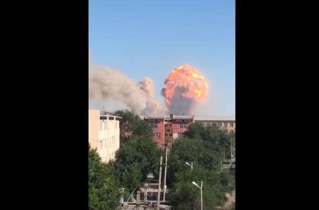 Вибух складу боєприпасів в Казахстані: дві людини загинули, більше 160 постраждали