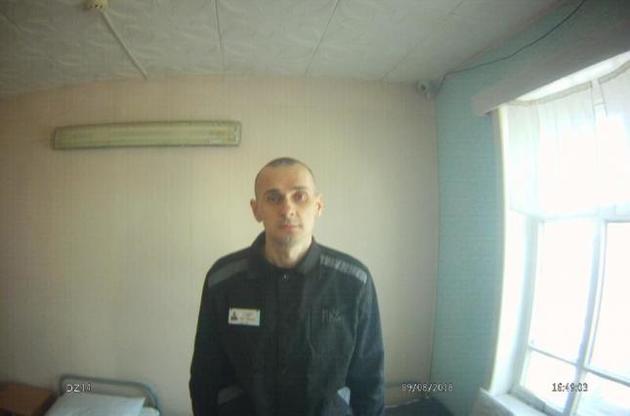Сестра Сенцова рассказала о его выходе из голодовки