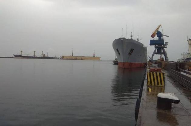 ВМС України показали відео провокацій російськоих прикордонників на переході до Маріуполя