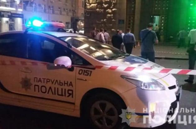 Раненый в Харькове охранник мэрии был не один, его коллеги сбежали после начала стрельбы - СМИ