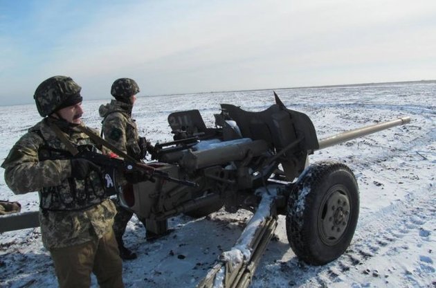 Українські військові знищили 70 терористів за минулу добу - штаб АТО