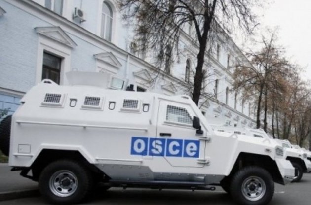 Місія ОБСЄ в Україні отримала 15 бронемашин від Євросоюзу