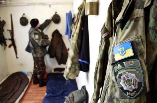 На мосту через Северский Донец подорвался автомобиль с украинскими военными