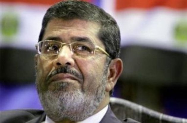 Amnesty International засудила смертний вирок екс-президенту Єгипту Мурсі