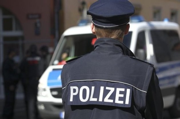 Подозреваемый во взрыве в немецком ресторане оказался беженцем из Сирии