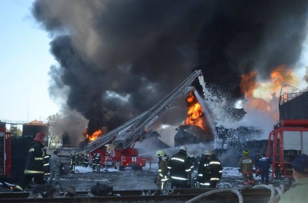 Вибухнуло 4-5 цистерн об&#039;ємом 55-75 тонн