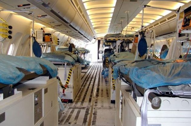 Це вже четвертий приліт "літучого шпиталя" до Києва