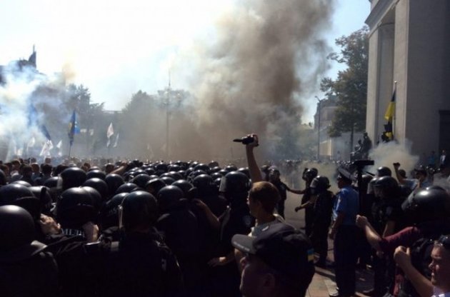 От гранаты, брошенной сотрудником МВД, скончался еще один сотрудник МВД