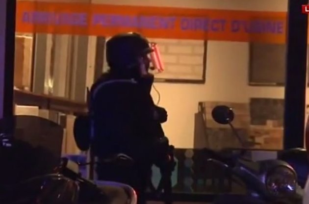 Приток беженцев в Европу из таких стран как Сирия повышает вероятность проникновения представителей джихадистских группировок в ЕС