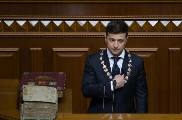 Зеленський запросив Парубія та голів фракцій обговорити розпуск Ради і дострокові вибори