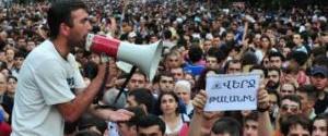 Вірменський опозиційний лідер заявив про початок 