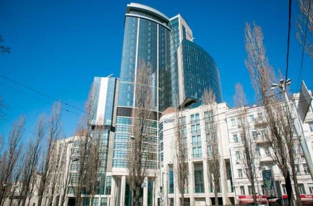 Чи є Борис Фуксман &quot;першою ластівкою&quot;?