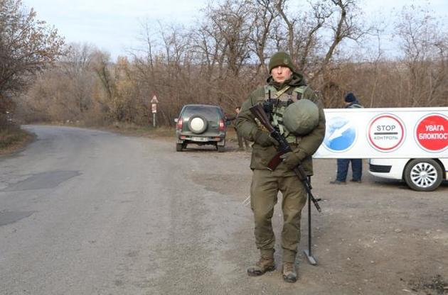Припинення вогню та нові пункти пропуску в Донбасі: про що говорили у Берліні