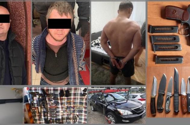 В перестрелке участвовали около 100 человек