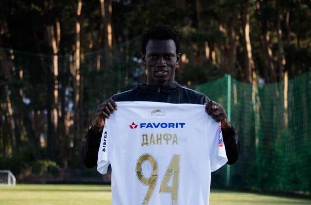 Данфа грав у чемпіонаті Сенегалу