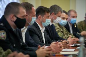 Зеленський пропонує легалізувати в Україні приватні армії