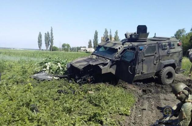 В Авдіївці підірвався автомобіль ВСУ: 10 військових поранені
