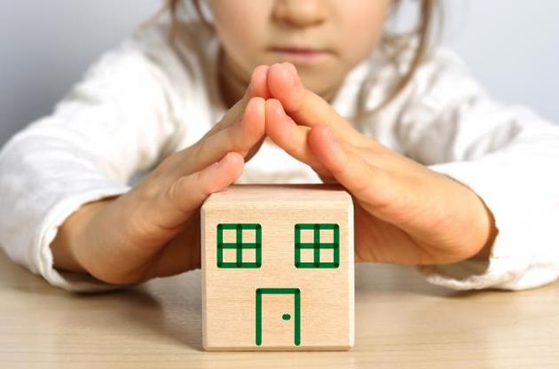 В Украине необходимо не сокращать интернаты, а менять форму их финансирования