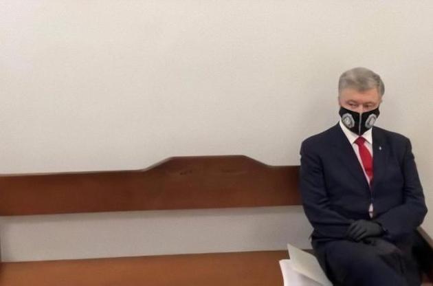 Суд рассмотрит меру пресечения Порошенко