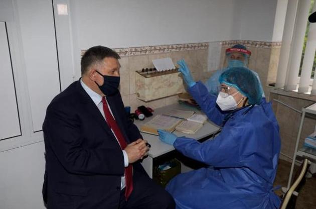 Відомство Авакова може залишитися без доплат