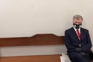 Офис генпрокурора закрыл три дела против Порошенко
