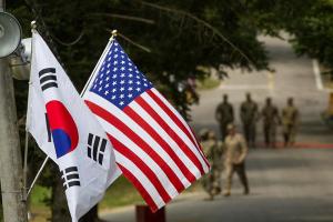 "Пхеньян остается чрезвычайной угрозой для региона" - в Пентагоне отреагировали на провокации КНДР против Южной Кореи