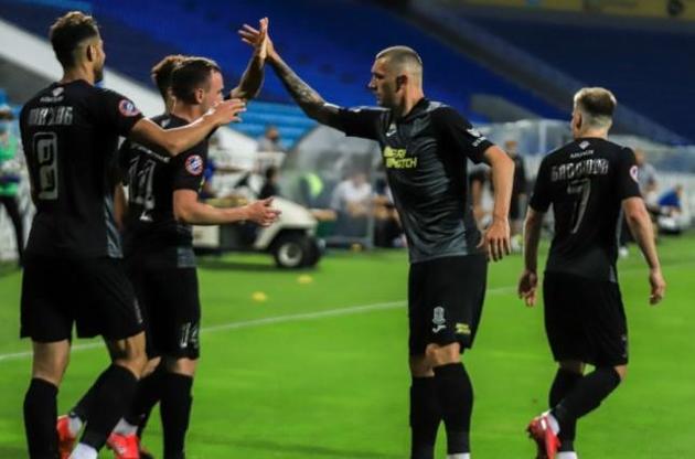 "Олімпік" не зіграє з "Карпатами"