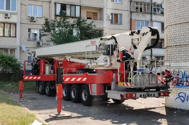 Понад 20 людей евакуювали