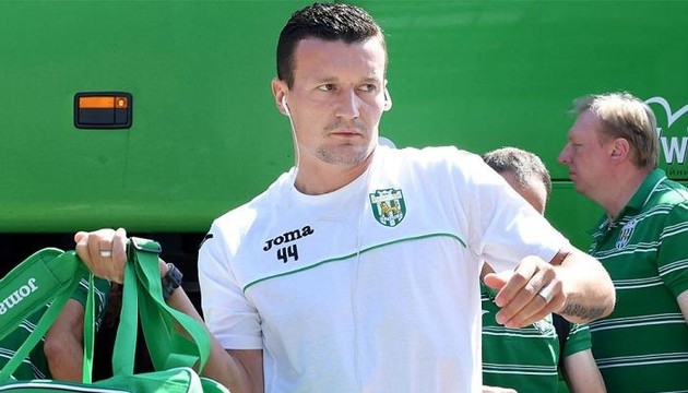 Экс-футболист сборной Украины будет выступать на любительском уровне