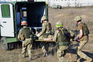 У зоні ООС загинув український військовий, ще двоє постраждали 