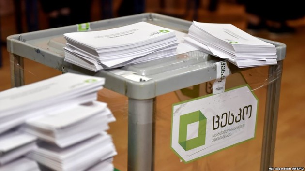 Така виборча система є наслідком домовленостей 8 березня