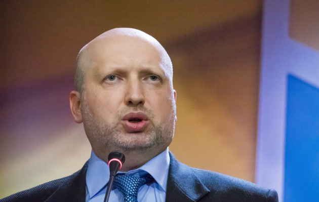 Турчинов вважає, що Україні потрібне мирне перезавантаження влади