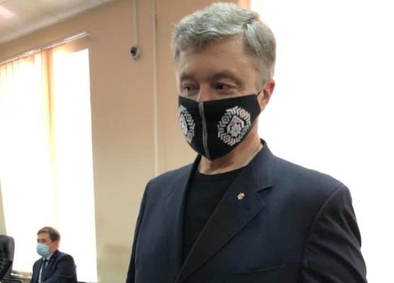 Избрание меры пресечения Порошенко: Судья Вовк объявил недельный перерыв 
