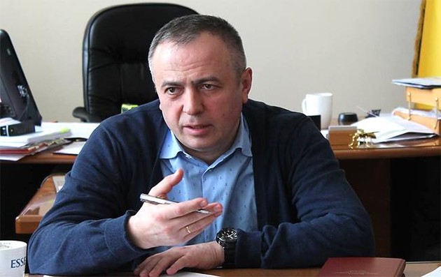 Кабмин уволил экс-главу Деснянской РГА 