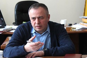 Кабмин уволил экс-главу Деснянской РГА 