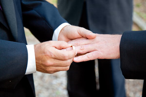 У Чорногорії легалізували одностатеві шлюби 