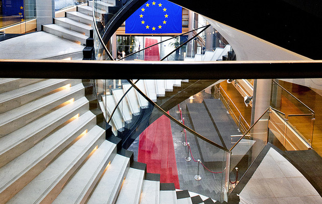 Депутати пішли на карантин всередині березня